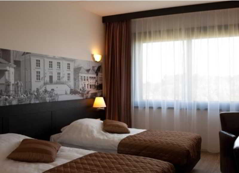 Bastion Hotel Roosendaal Exterior foto